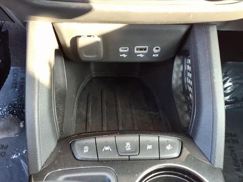 Certified 2023 Chevrolet TrailBlazer LT w/ Convenience Package image 12