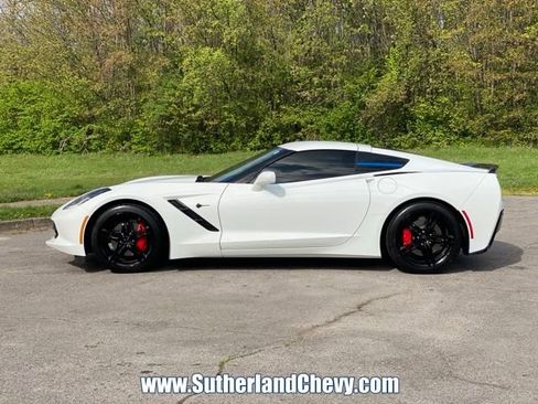 Used 2016 Chevrolet Corvette Stingray Coupe w/ Carbon Flash Badge Package image 4