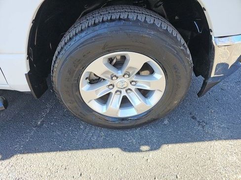 Used 2024 RAM 1500 Laramie image 10