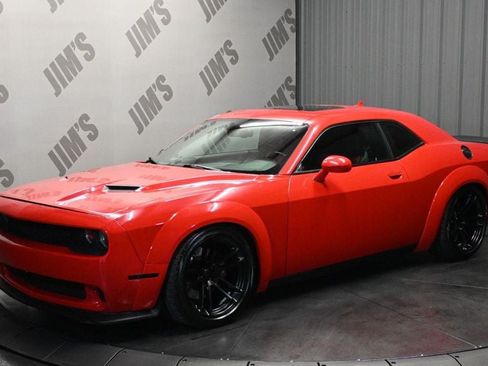 Used 2015 Dodge Challenger R/T Scat Pack w/ Leather Interior Group RWD image 1