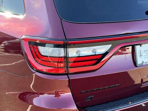 Used 2022 Dodge Durango R/T w/ Blacktop Package AWD/4WD image 11