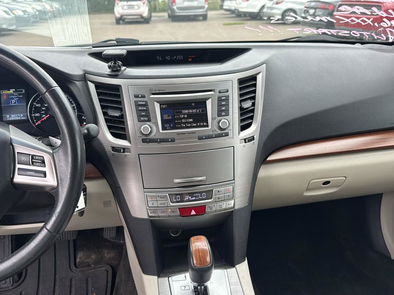 Used 2014 Subaru Outback 2.5i Limited AWD/4WD image 10