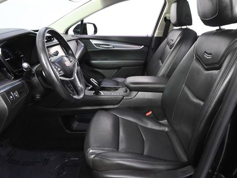 Used 2018 Cadillac XT5 Premium Luxury AWD/4WD image 13