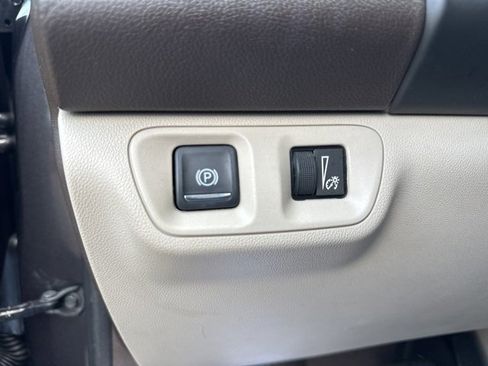 Used 2017 GMC Acadia Denali w/ Technology Package image 20