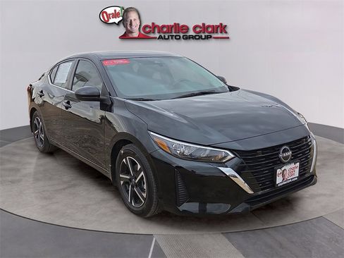 Used 2024 Nissan Sentra SV w/ All-Weather Package image 7