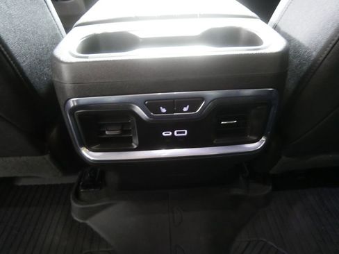 Used 2022 Chevrolet Silverado 1500 High Country w/ Z71 Off-Road Package image 20