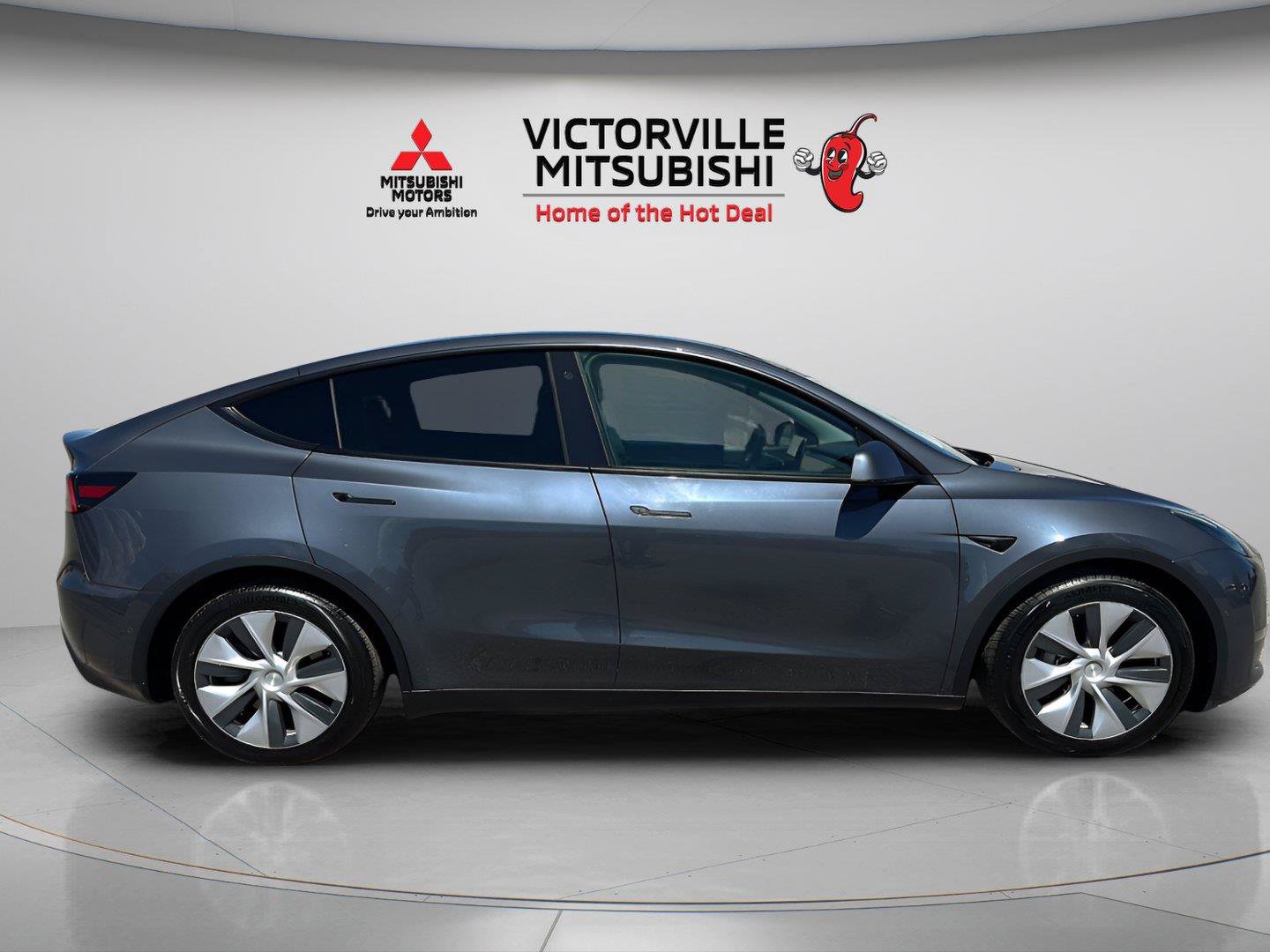 Used 2021 Tesla Model Y Long Range AWD/4WD image 8