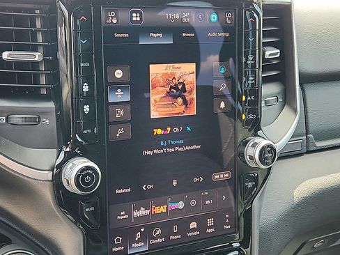 New 2026 RAM 1500 Big Horn AWD/4WD image 13