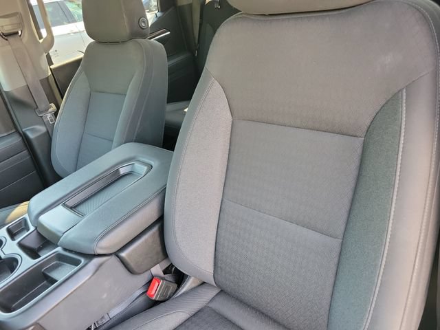 Used 2025 Chevrolet Silverado 1500 LT RWD image 14