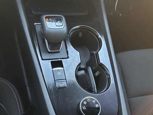 Certified 2023 Nissan Rogue S image 26