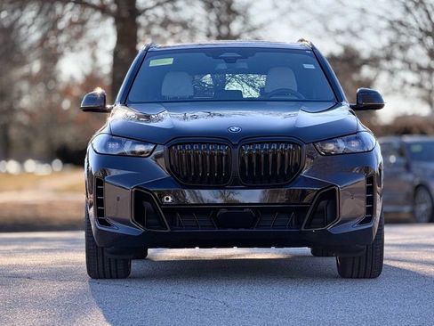 New 2026 BMW X5 xDrive50e w/ M Sport Package image 9