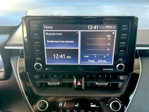 Used 2022 Toyota Corolla SE image 12