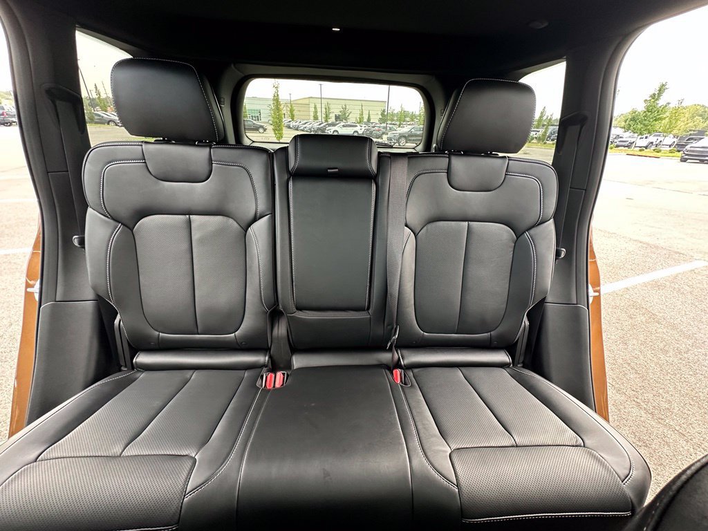 New 2027 Jeep Grand Cherokee Limited AWD/4WD image 37
