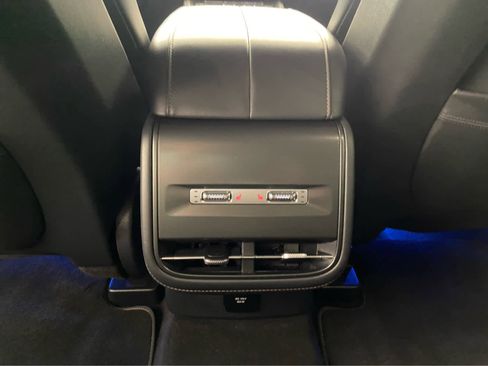 Used 2024 Lincoln Nautilus Premier w/ Equipment Group 102A image 18