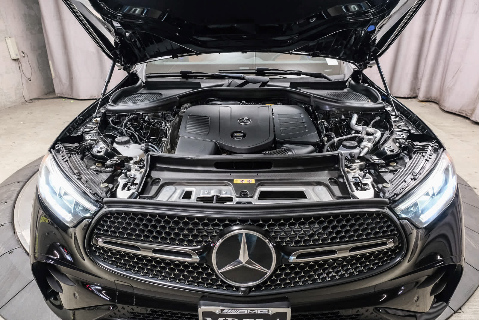 Certified 2025 Mercedes-Benz GLC 300 image 32
