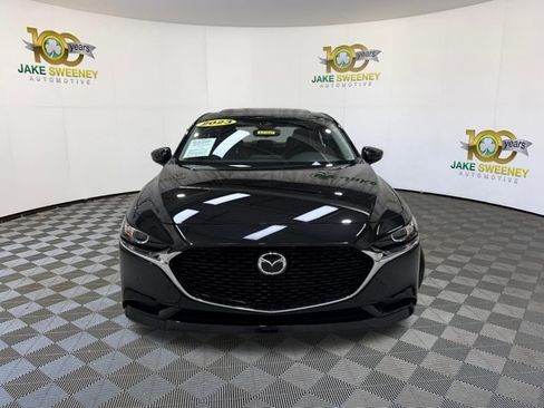 Used 2023 MAZDA MAZDA3 s FWD image 3