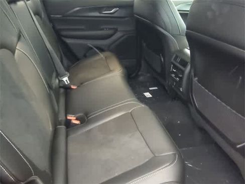 New 2025 Jeep Grand Cherokee Laredo image 20