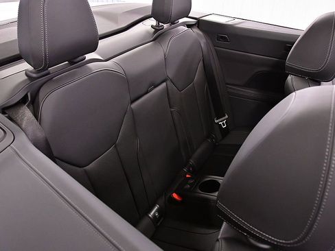 Used 2026 BMW 430i Convertible image 27