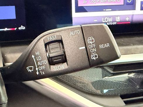 Certified 2025 BMW X5 xDrive40i image 31