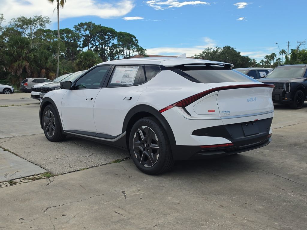 New 2026 Kia EV6 Light AWD/4WD image 6
