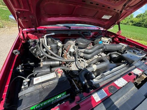 Used 1995 Ford Bronco XLT AWD/4WD image 17