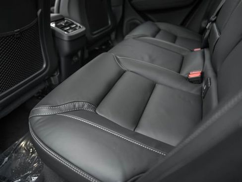 New 2026 Volvo XC60 B5 Ultra w/ Protection Package Premier image 33