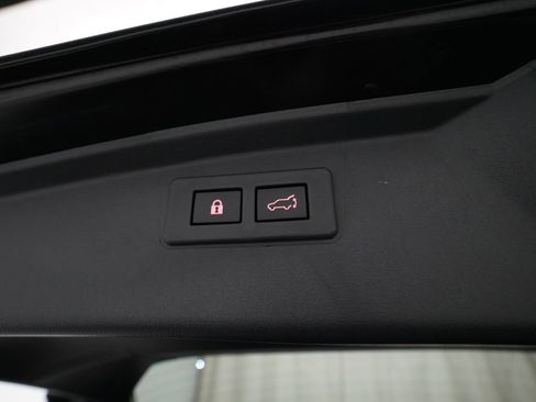 Used 2025 Subaru Outback Limited image 15