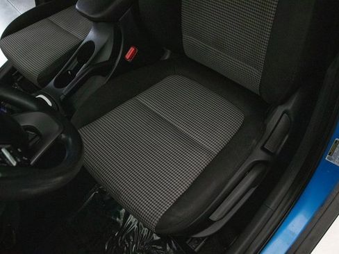 Used 2019 Hyundai Kona SE image 25