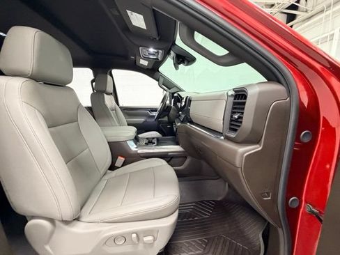 Certified 2024 Chevrolet Silverado 2500 LTZ w/ LTZ Plus Package AWD/4WD image 31