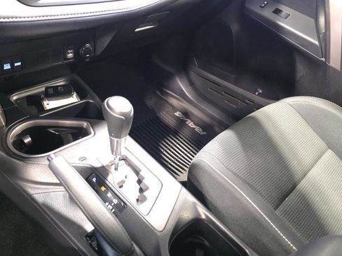Used 2017 Toyota RAV4 XLE image 24