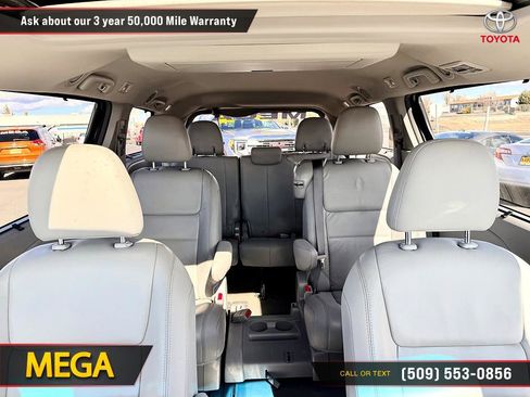 Used 2015 Toyota Sienna XLE Premium image 19