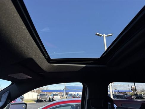 Used 2024 GMC Sierra 2500 AT4 w/ AT4 Premium Plus Package image 13