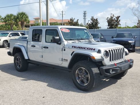 Used 2022 Jeep Gladiator Rubicon w/ LED Lighting Group AWD/4WD image 2