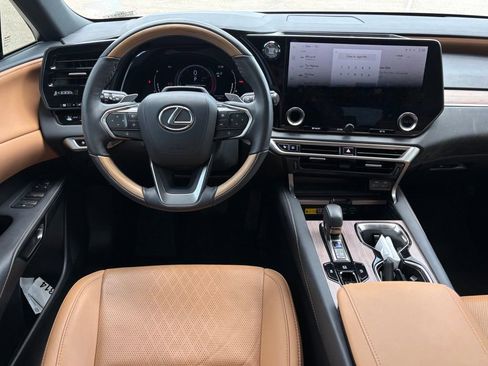 Used 2024 Lexus RX 350 Premium Plus w/ Convenience Package FWD image 7
