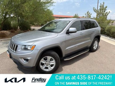 Used 2016 Jeep Grand Cherokee Laredo w/ Quick Order Package 23E AWD/4WD image 1
