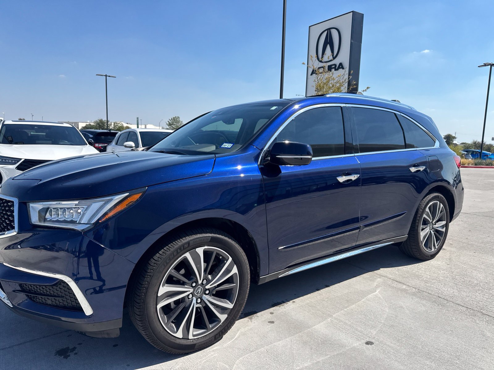 Used 2020 Acura MDX w/ Technology Package AWD/4WD image 4