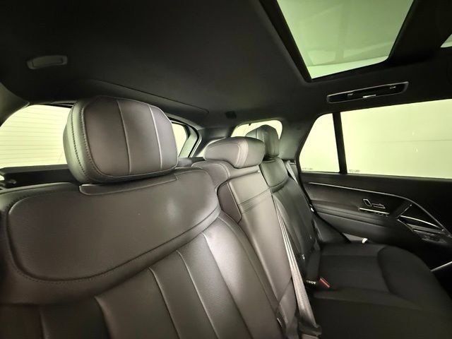 New 2026 Land Rover Range Rover SE AWD/4WD image 29