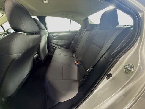 Used 2022 Toyota Corolla LE FWD image 24