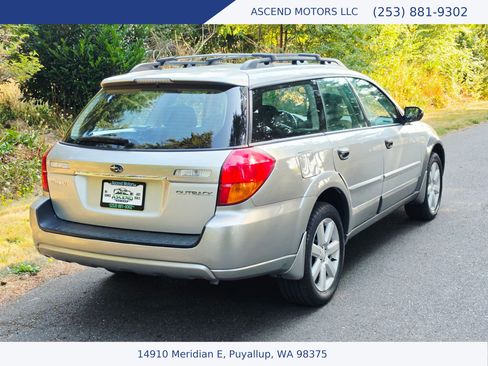 Used 2006 Subaru Outback 2.5i AWD/4WD image 5