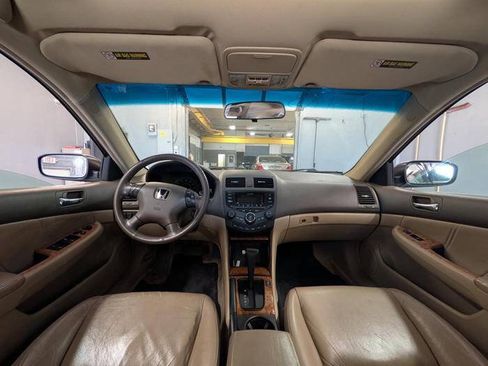 Used 2003 Honda Accord EX image 32