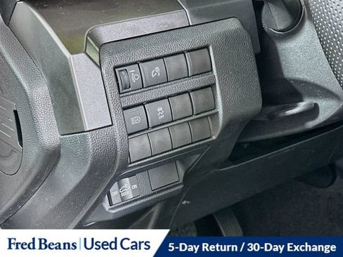 Used 2025 Toyota Tacoma SR5 AWD/4WD image 14