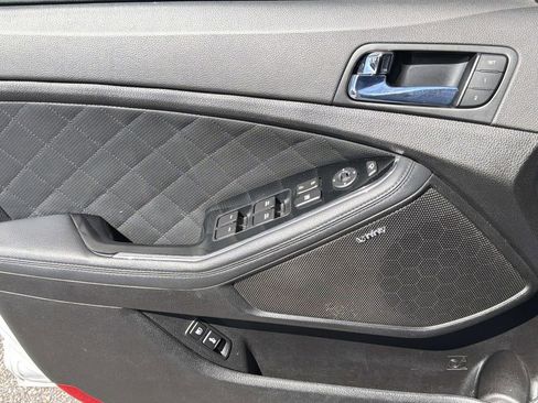 Used 2015 Kia Optima SX image 11