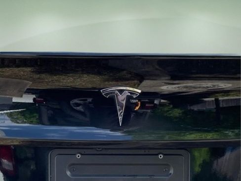 Used 2023 Tesla Model 3 Standard Range RWD image 12