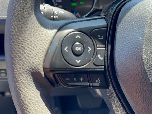 Certified 2021 Toyota RAV4 XLE w/ Convenience Package AWD/4WD image 17