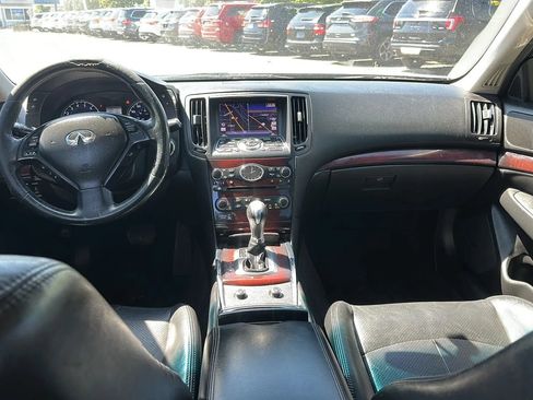 Used 2013 INFINITI G37 Journey w/ Premium Pkg RWD image 10