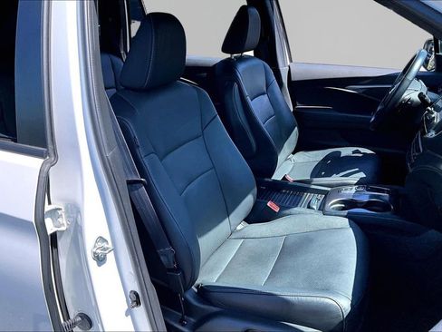 Used 2023 Honda Passport EX-L image 22