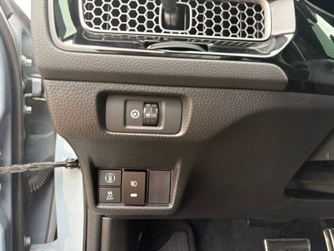 Used 2023 Honda Civic Sport image 15