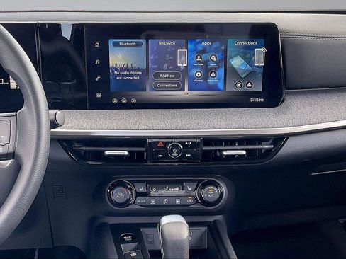 New 2026 Nissan Kicks SV FWD image 8