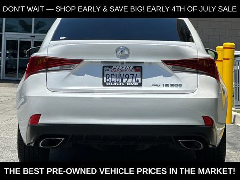 Used 2017 Lexus IS 300 AWD w/ Premium Package image 6