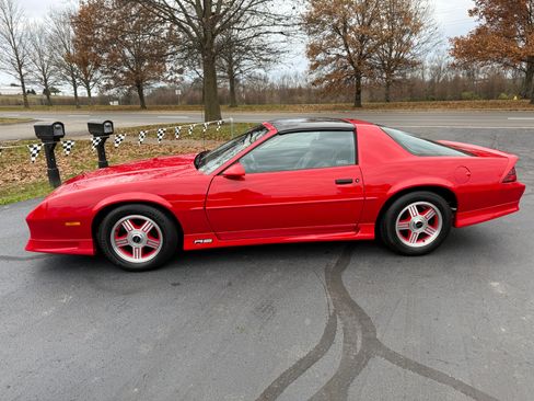 Used 1991 Chevrolet Camaro RS image 7